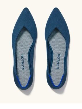 Rothy’s The Point II Flats in Deep Navy Blue Women’s Size 7